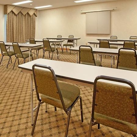 Holiday Inn Express Hotel & Suites Elkhart-South Ngoại thất bức ảnh