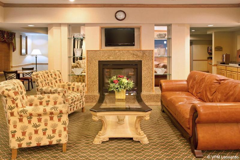 Holiday Inn Express Hotel & Suites Elkhart-South Ngoại thất bức ảnh
